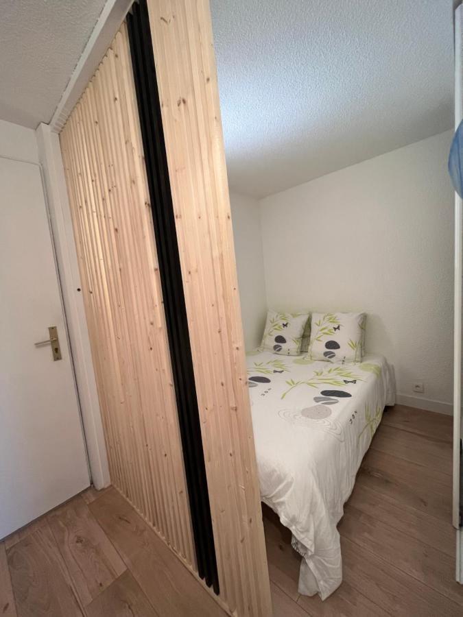 Appartement 2 Pieces En Rez De Jardin Avec Parking Et Piscine Villeneuve-Loubet Bagian luar foto